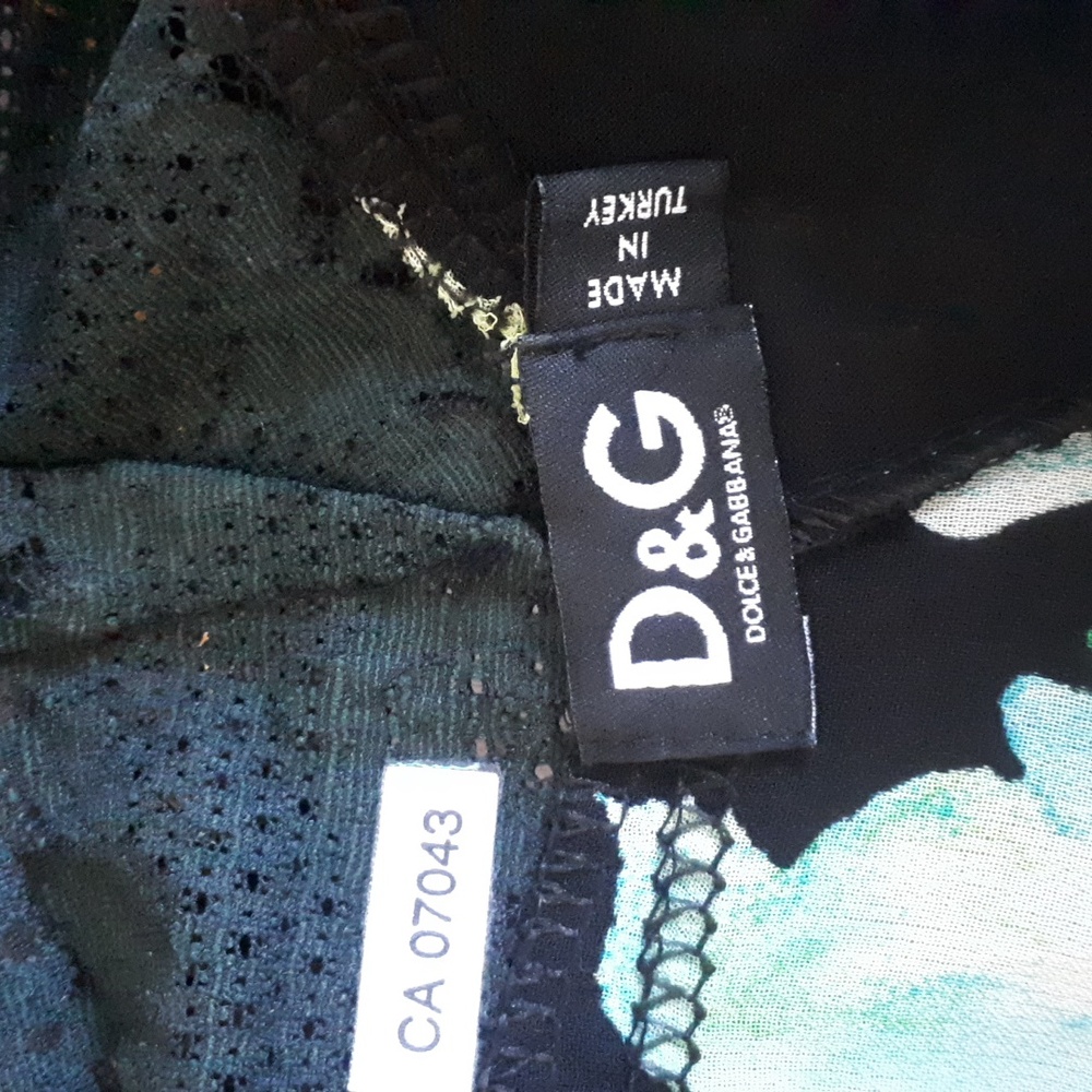 Dolce & Gabbana Black and Blue Floral Camisole - Picture 6 of 6